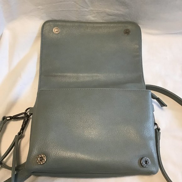 S-Q Vegan Leather Crossbody Bag with Wristlet Strap - Picture 5 of 10